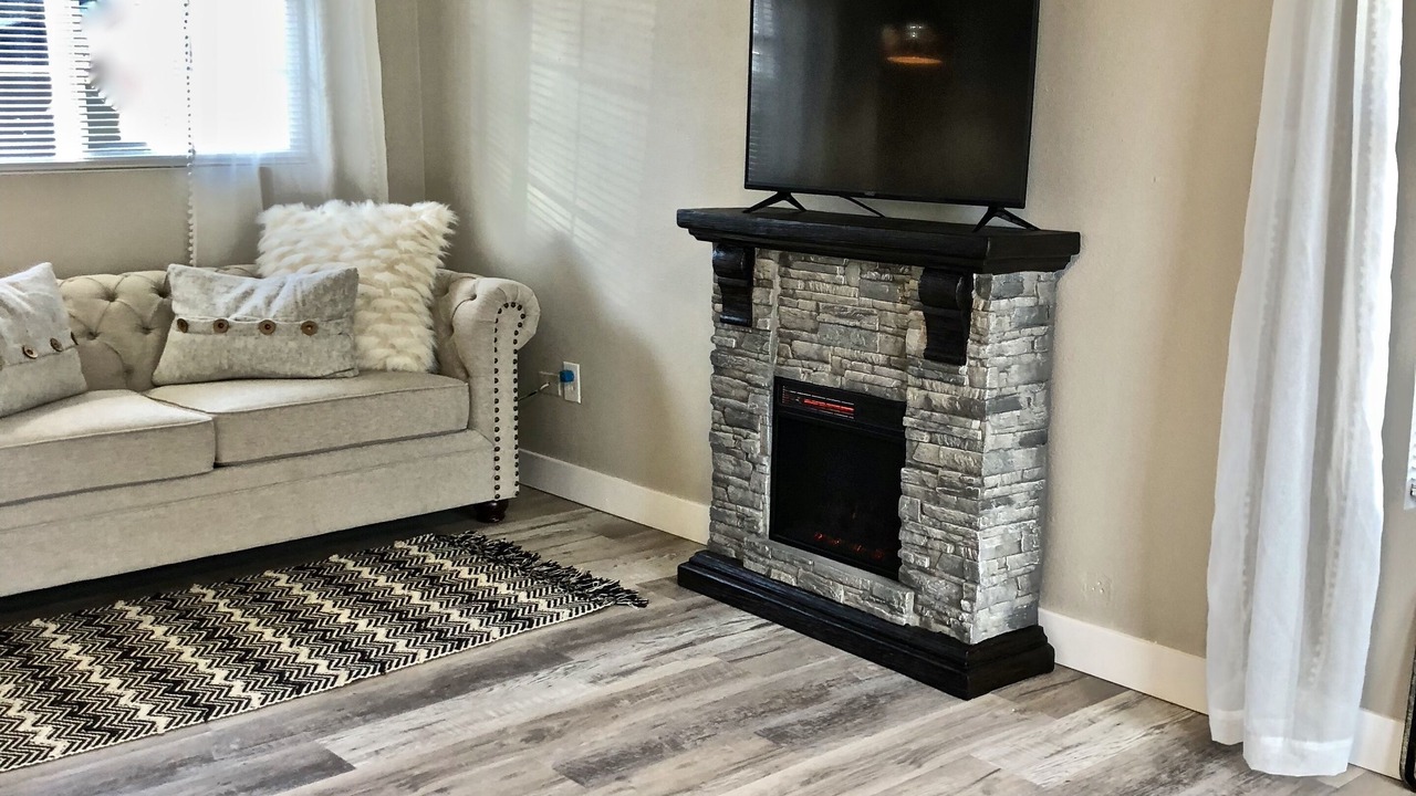 Photo of Livingroom in Liberty Lake