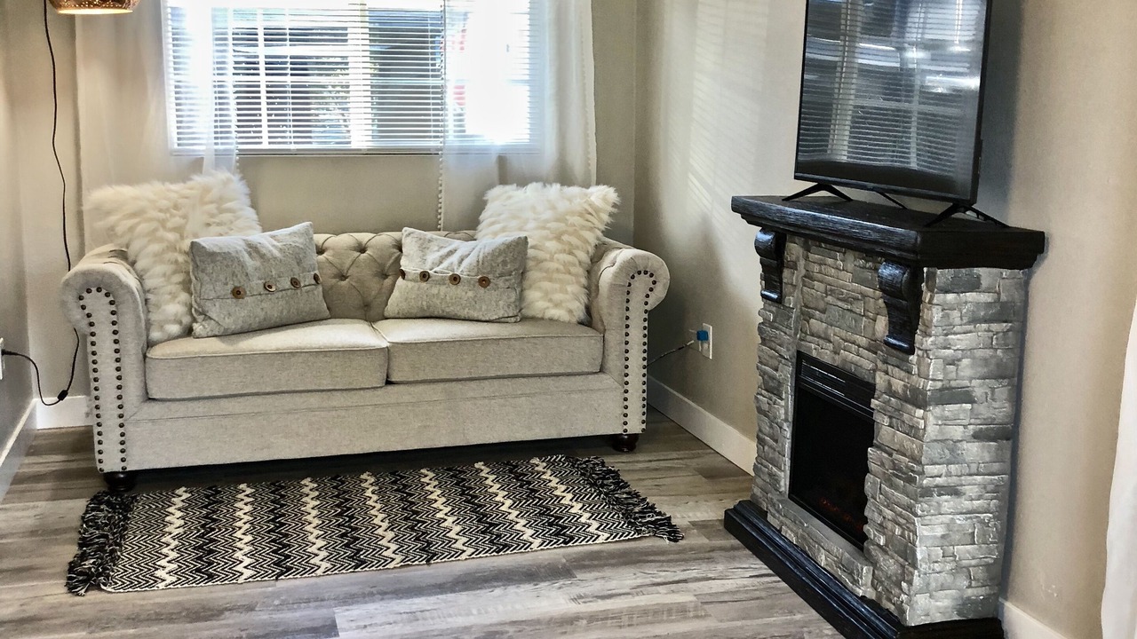 Photo of Livingroom in Liberty Lake