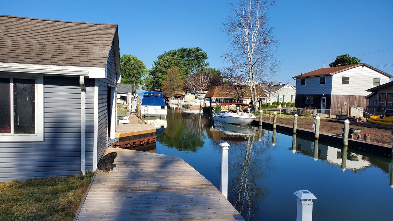 Photo of Others in Anchorville