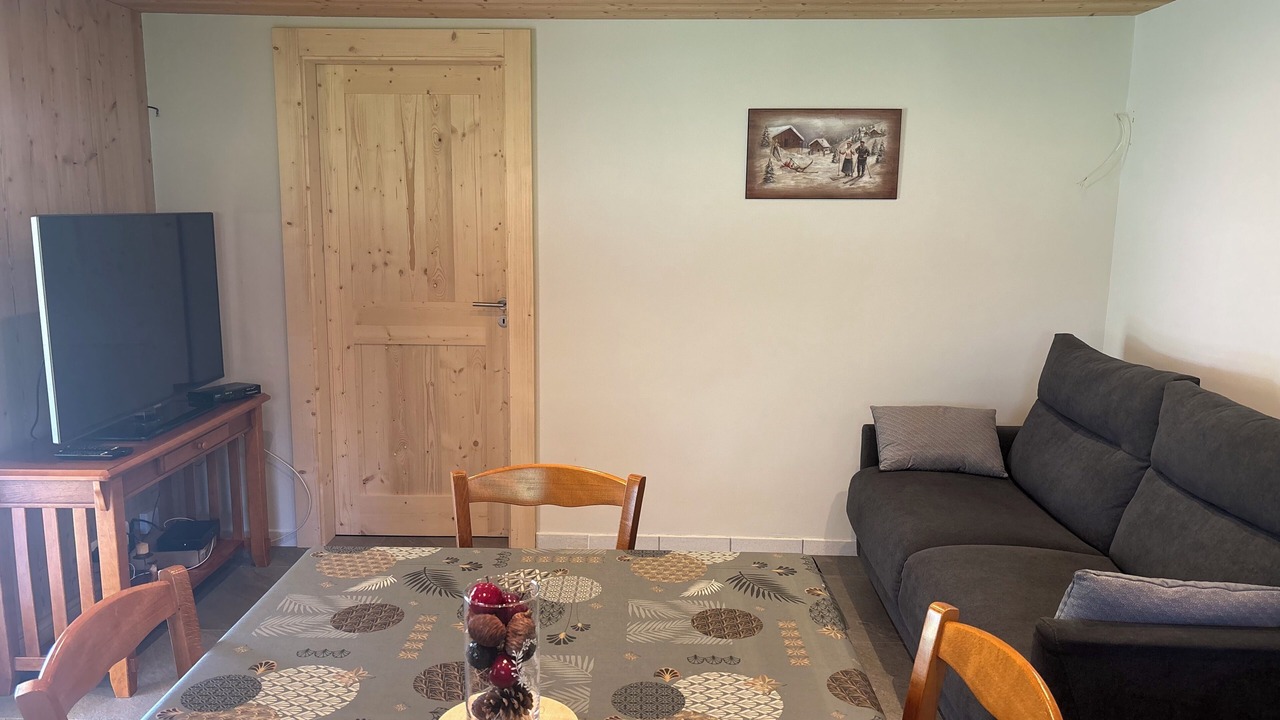 Photo of Livingroom in Bernex