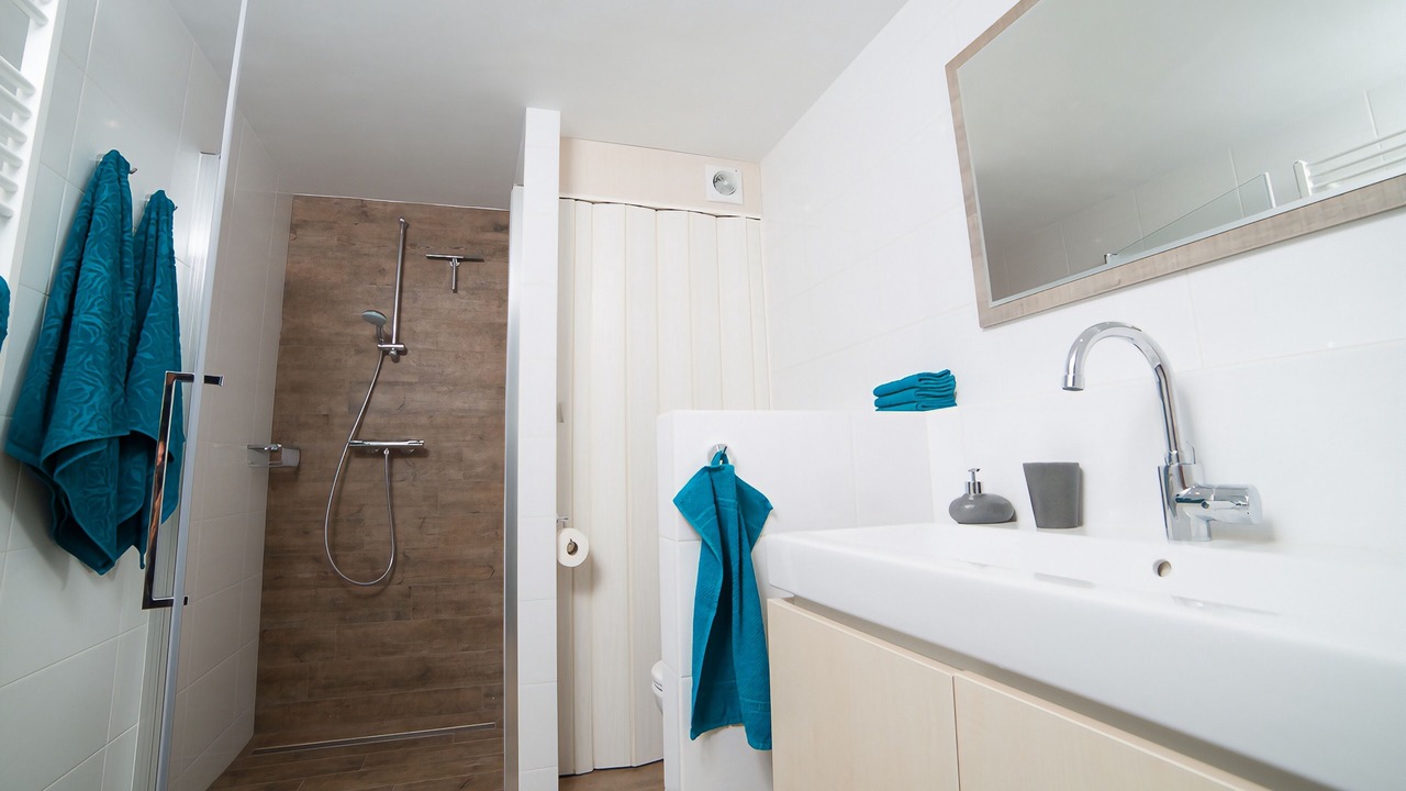 Photo of Bathroom in Leende