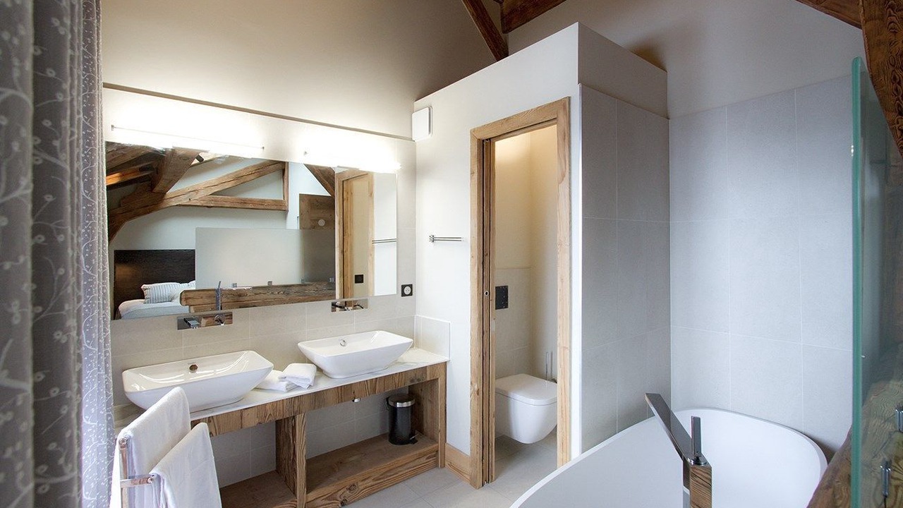 Photo of Bathroom in Mont-de-Lans