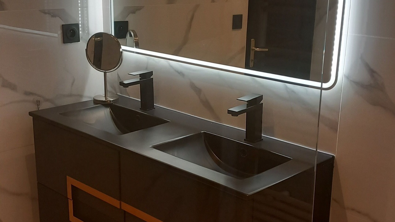 Photo of Bathroom in Chateaurenard