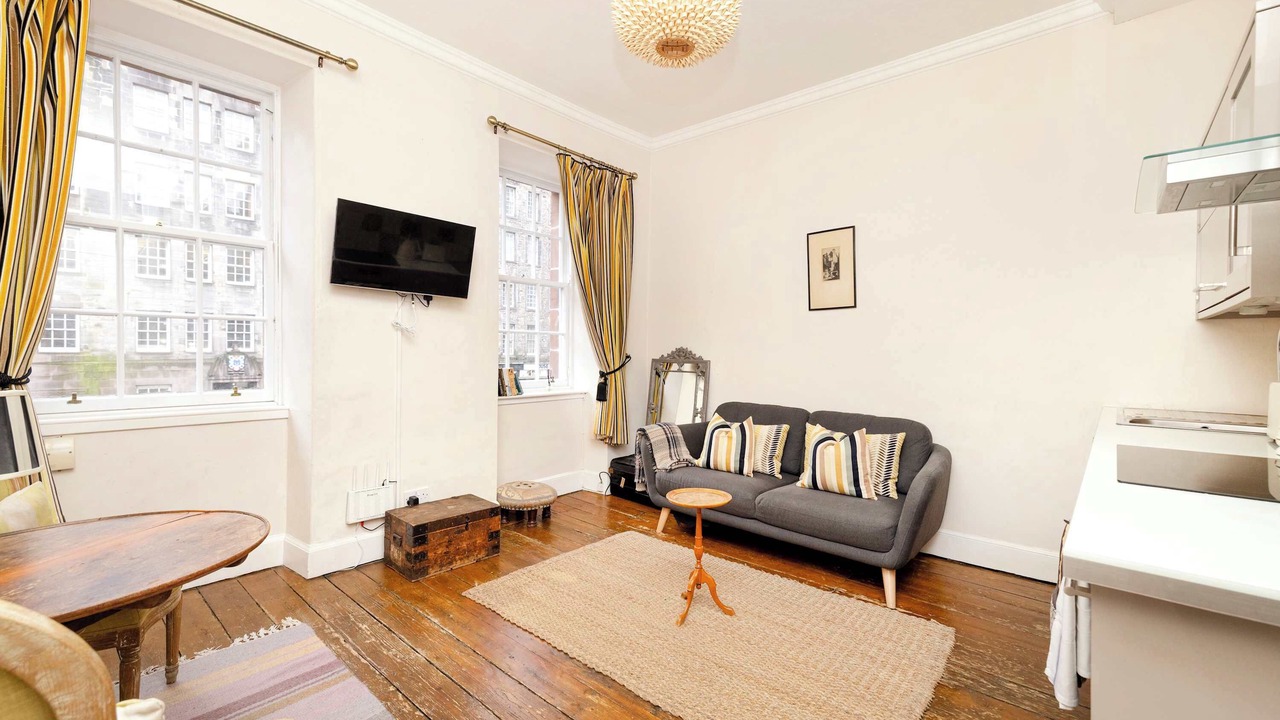 Photo of Livingroom in Old Town