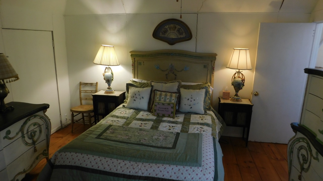Photo of Bedroom in Keokuk