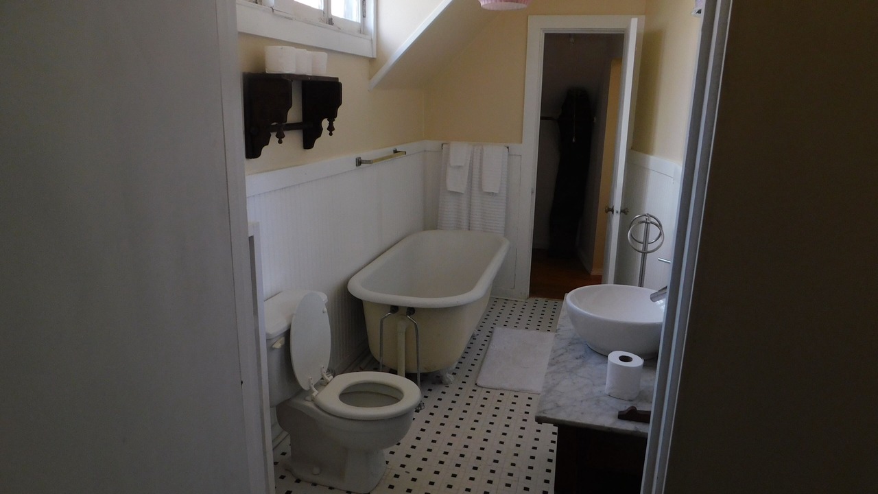 Photo of Bathroom in Keokuk