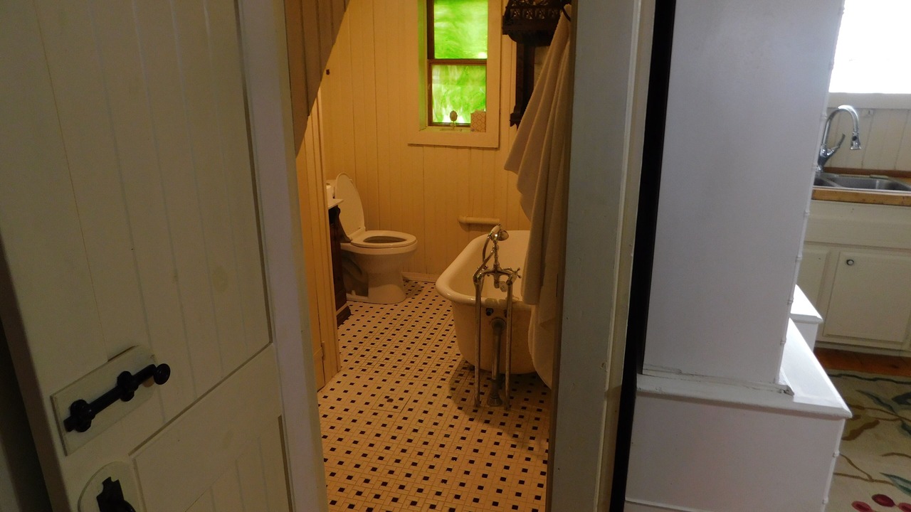 Photo of Bathroom in Keokuk