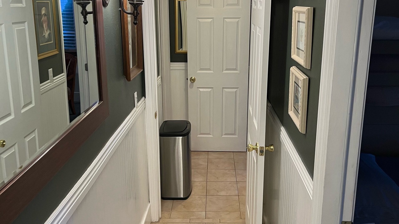 Photo of Bathroom in Cannonville