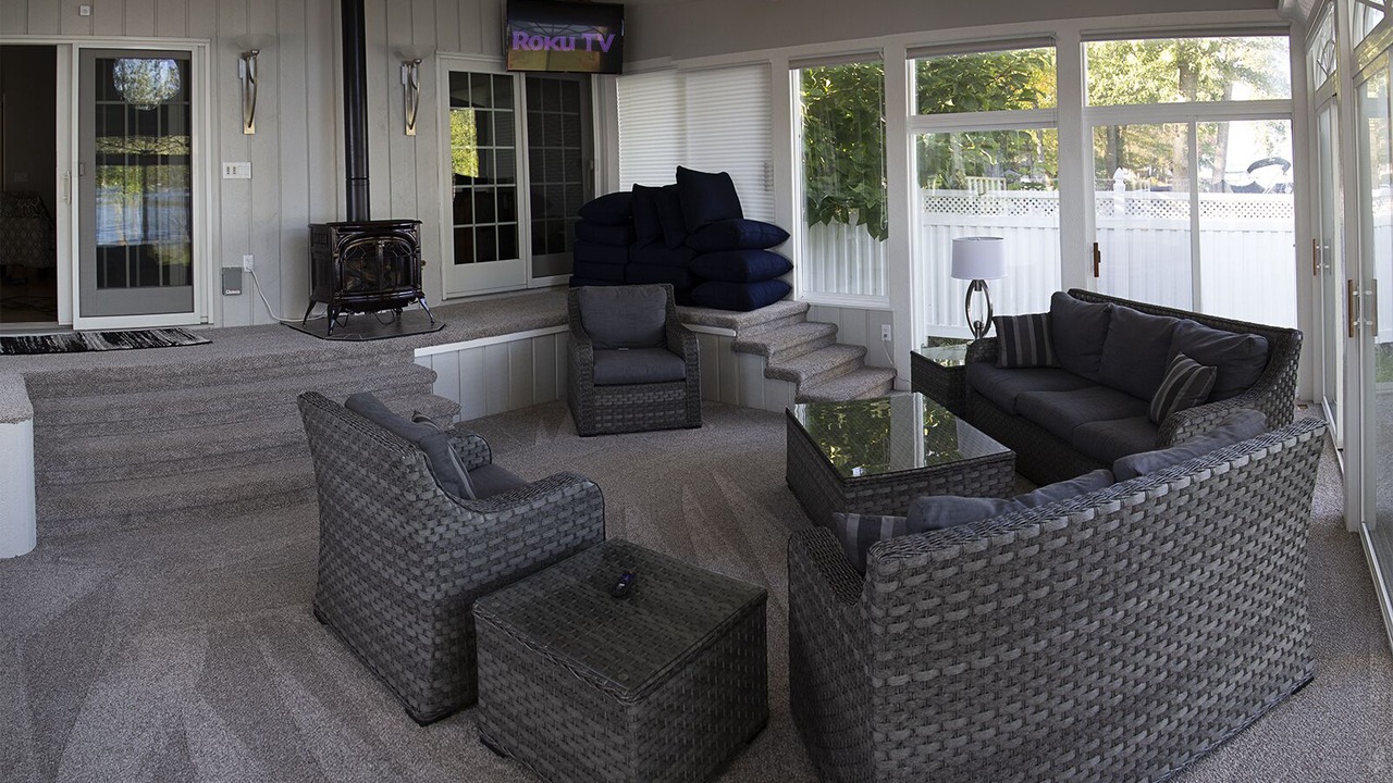 Photo of Livingroom in Honeoye