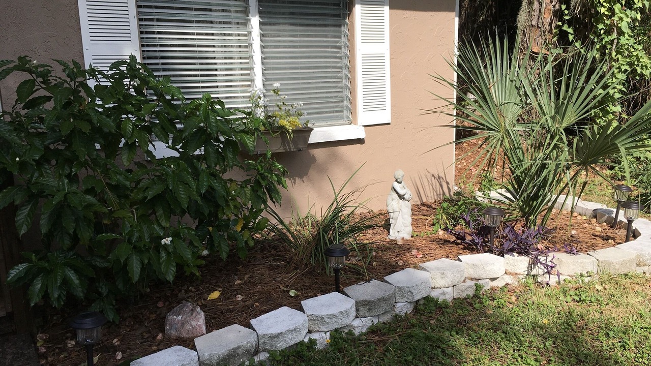 Photo of Outdoor in Gulf Gate Estates