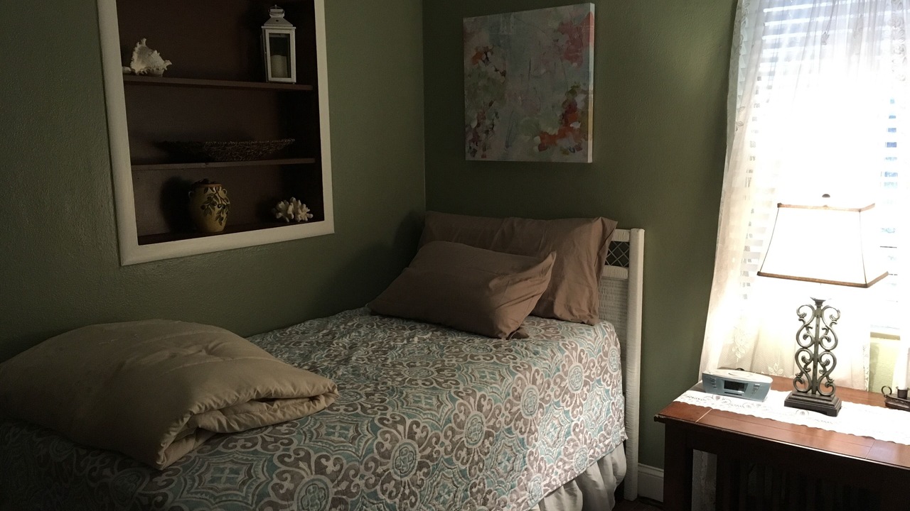 Photo of Bedroom in Gulf Gate Estates