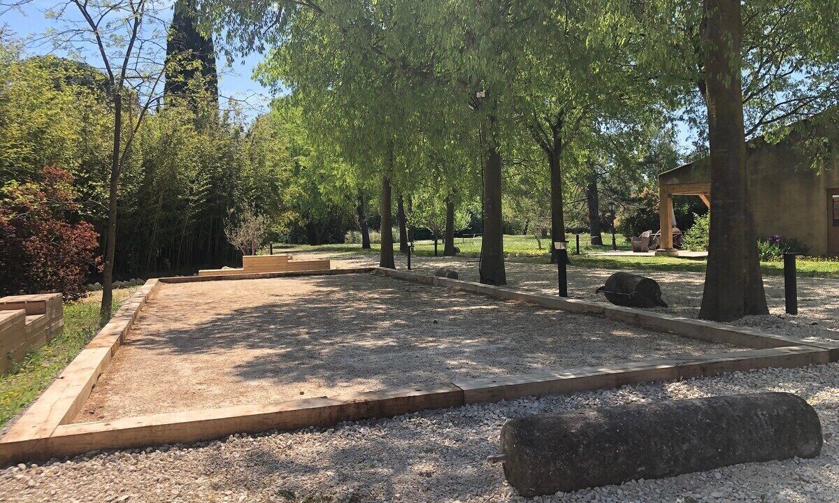 Photo of Outdoor in Entraigues-sur-la-Sorgue