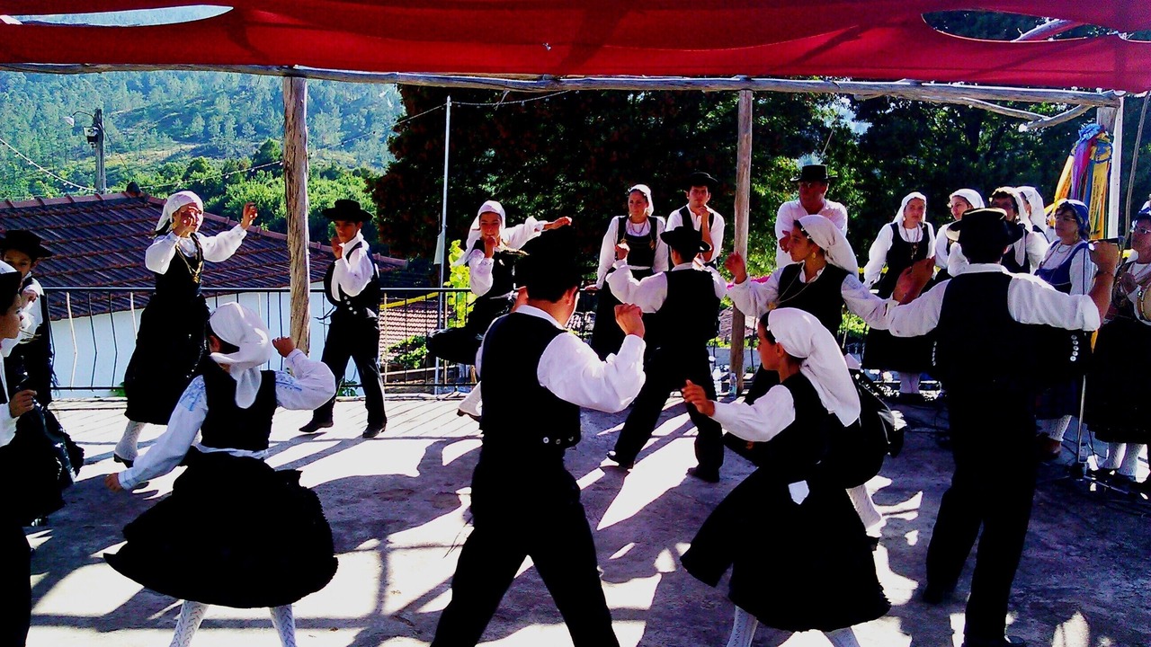 Photo of Others in Covas