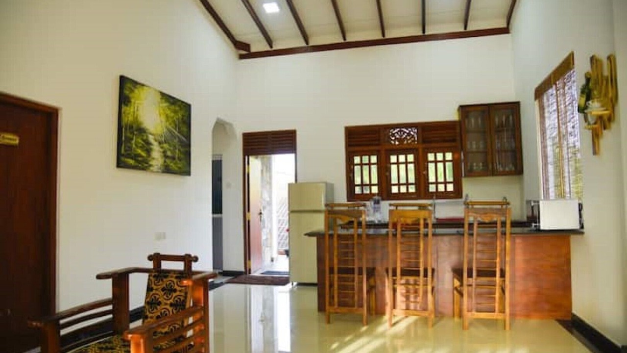 Photo of Others in Kaluwamodara