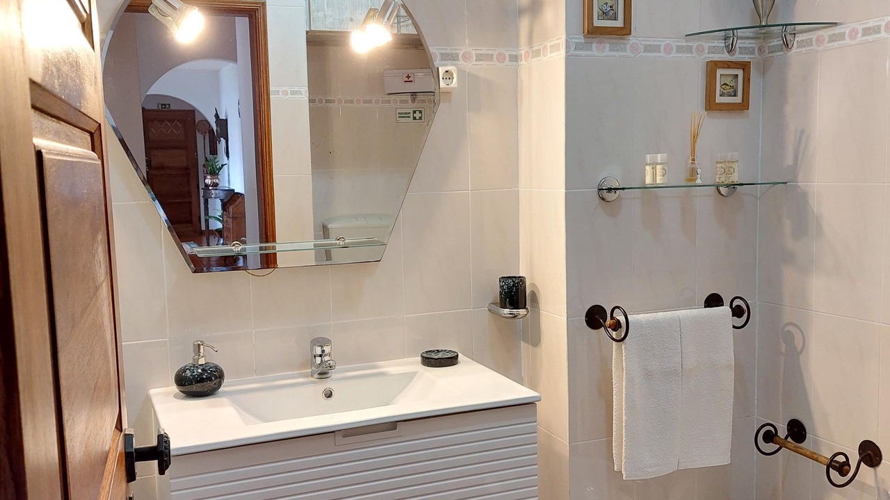 Photo of Bathroom in Vila Nova de Milfontes