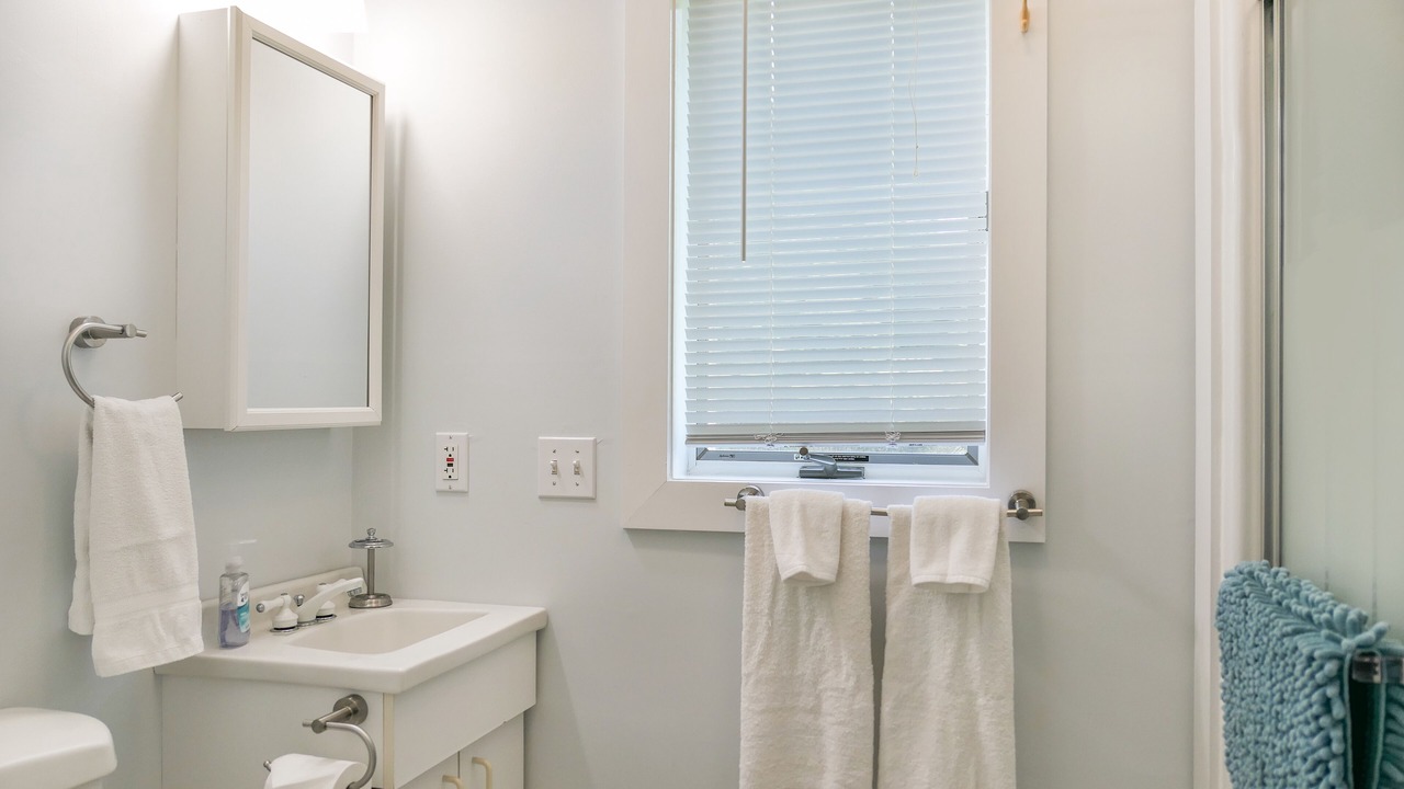 Photo of Bathroom in East Moriches
