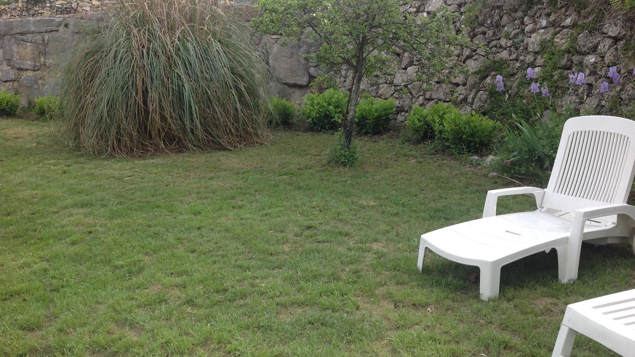 Photo of Outdoor in Sampzon