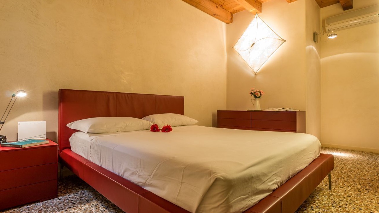 Photo of Bedroom in San Polo