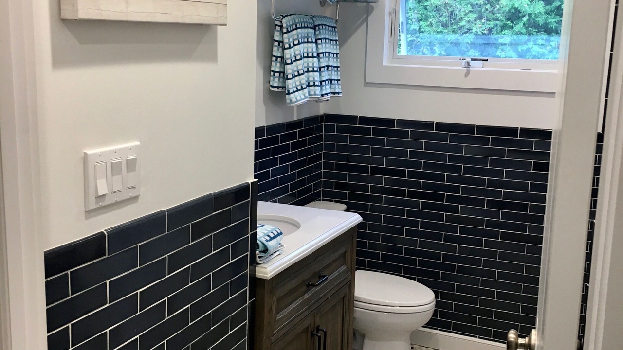 Photo of Bathroom in Culloden Shores