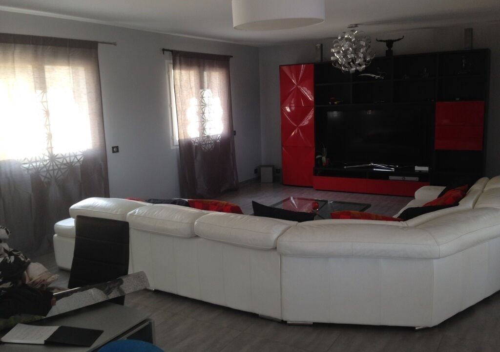 Photo of Livingroom in Saint-Marcel-d'Aredeche