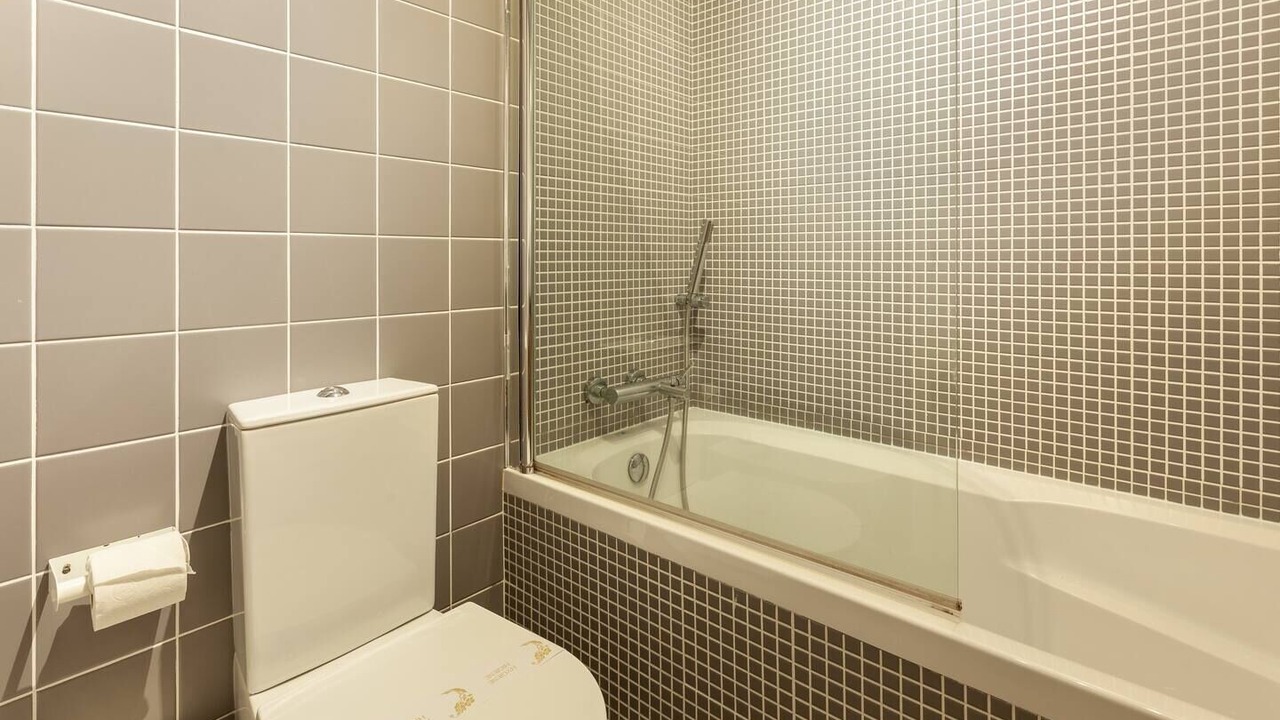 Photo of Bathroom in Jolda