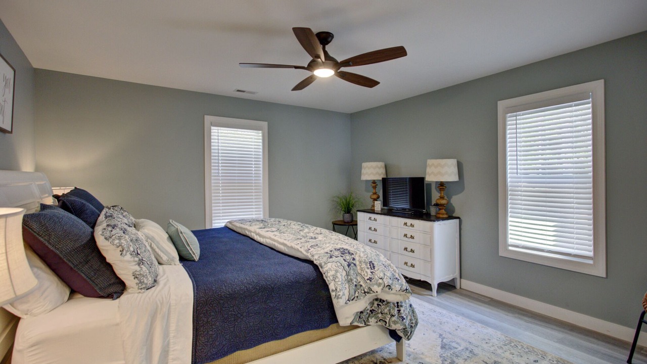 Photo of Bedroom in Ware Neck