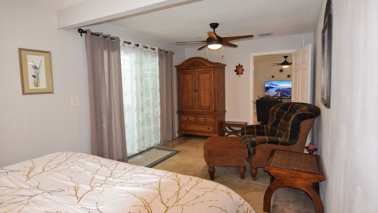 Photo of Bedroom in Paver Park