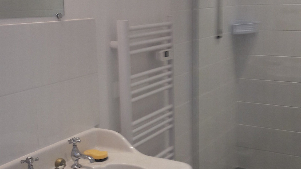 Photo of Bathroom in Saint-Martin-des-Champs