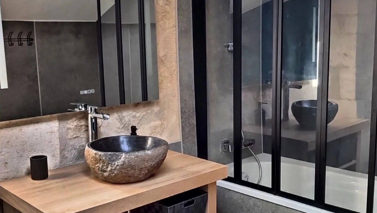 Photo of Bathroom in Sauveterre-De-Guyenne