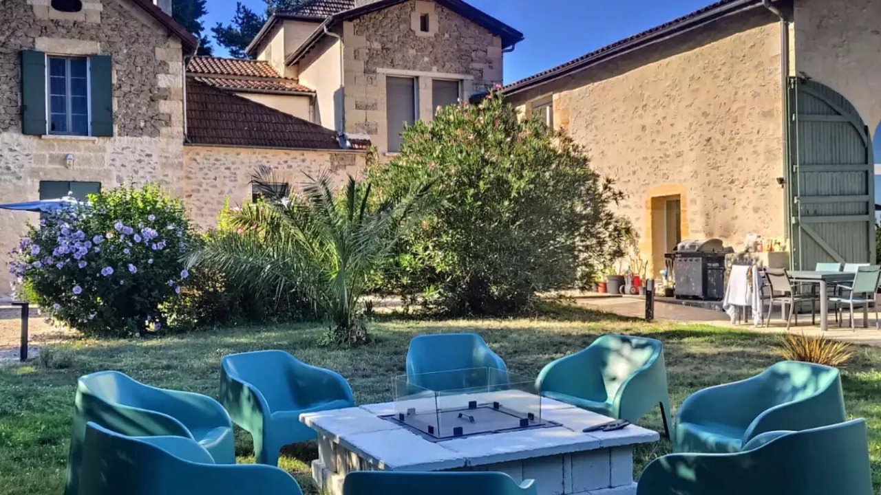 Photo of Patio Balcony in Sauveterre-De-Guyenne