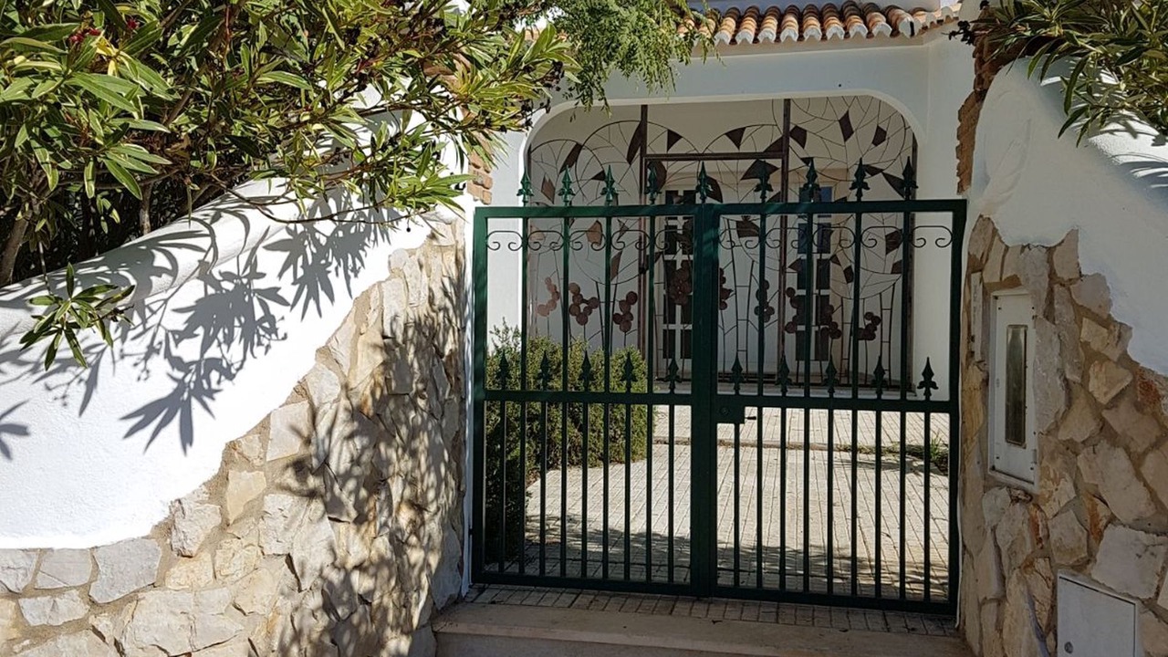 Photo of Outdoor in Porches