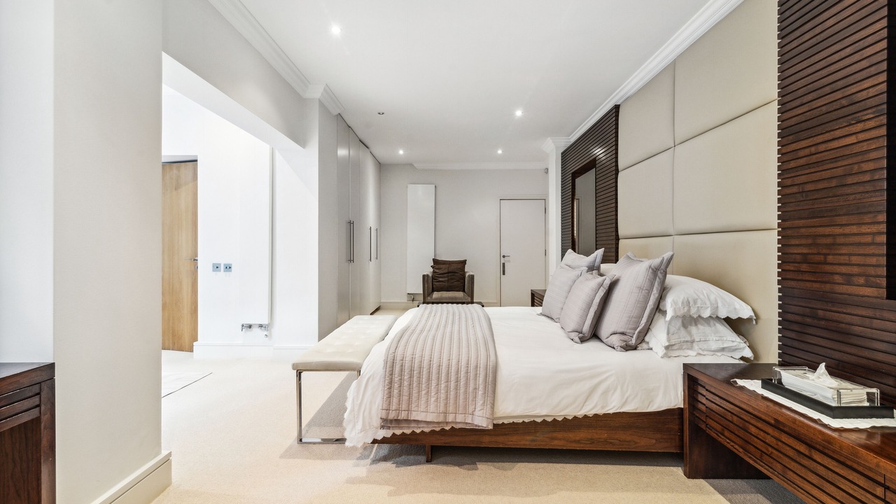 Photo of Bedroom in Bayswater