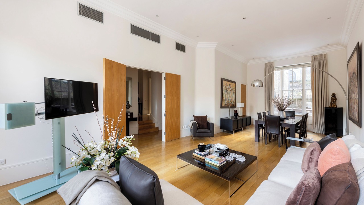 Photo of Livingroom in Bayswater