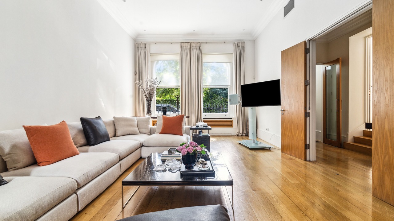 Photo of Livingroom in Bayswater