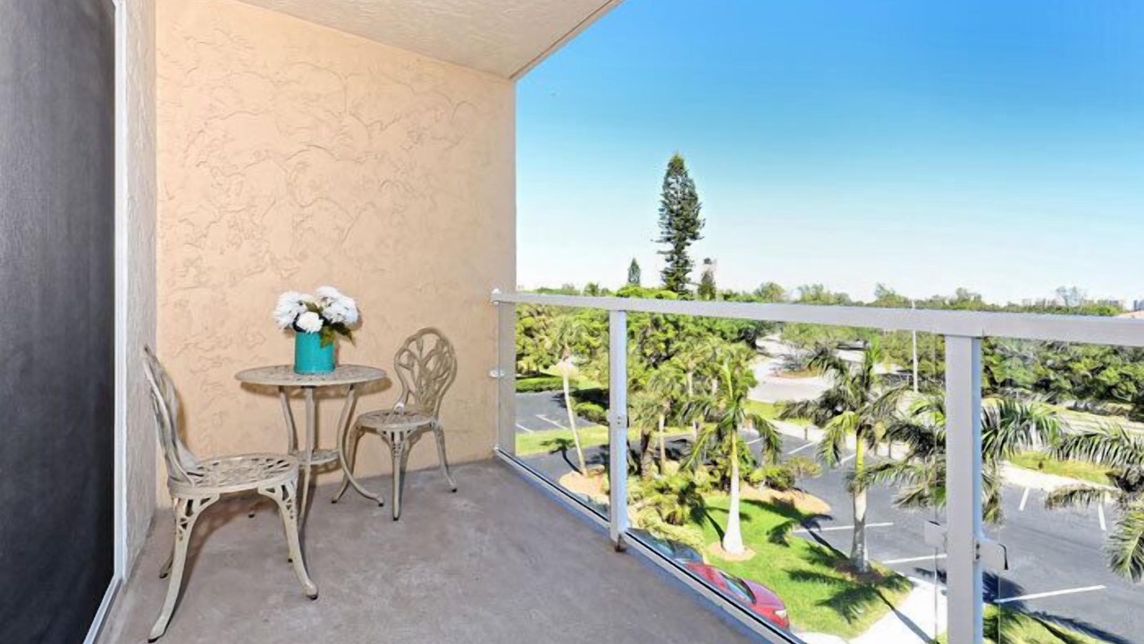 Photo of Patio Balcony in Longboat Key