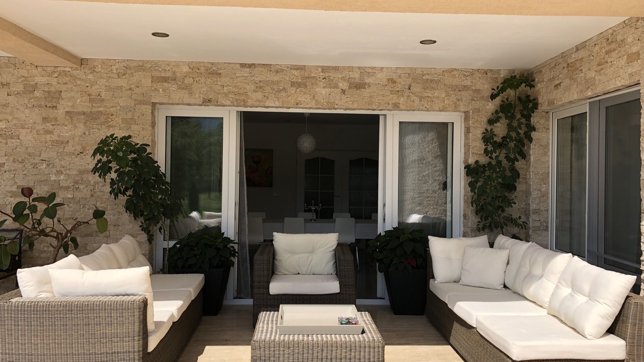 Photo of Patio Balcony in Vulcan