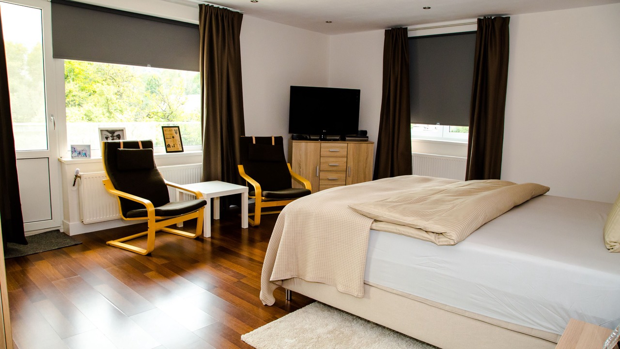 Photo of Bedroom in Vulcan