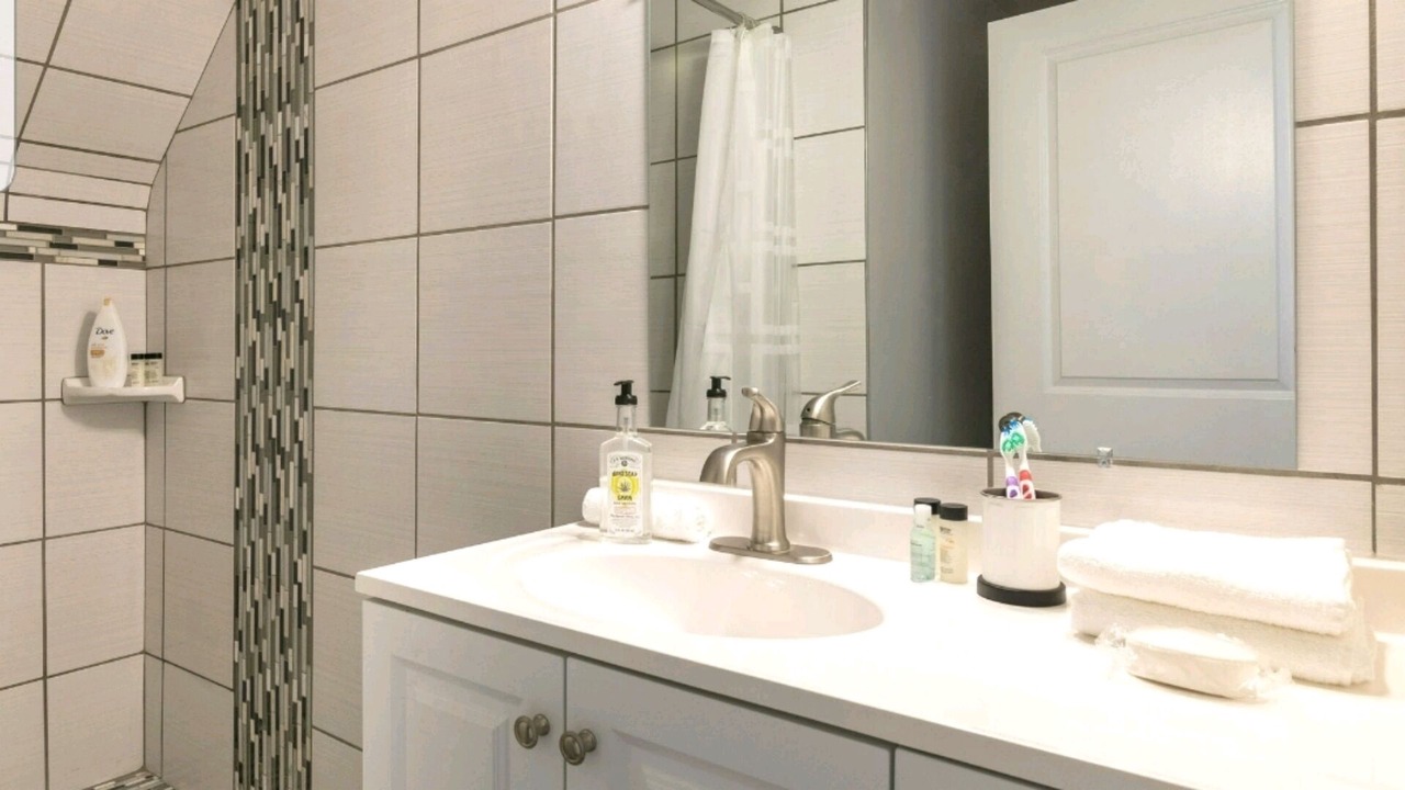 Photo of Bathroom in Royal Oak