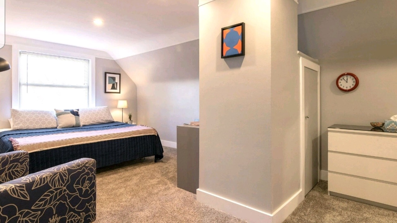 Photo of Bedroom in Royal Oak