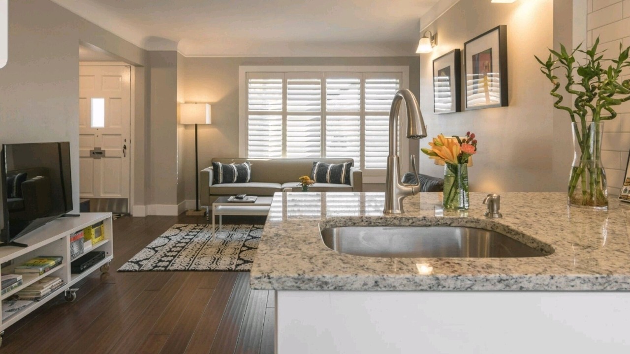 Photo of Livingroom in Royal Oak