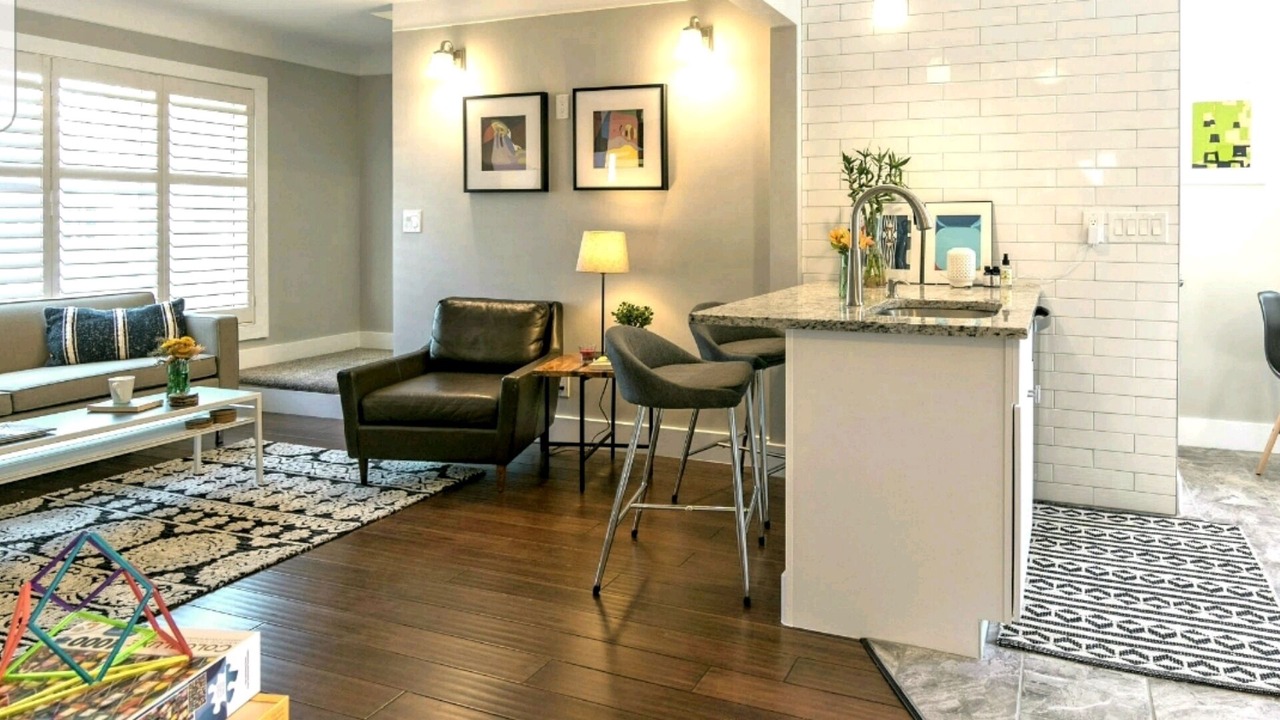 Photo of Livingroom in Royal Oak