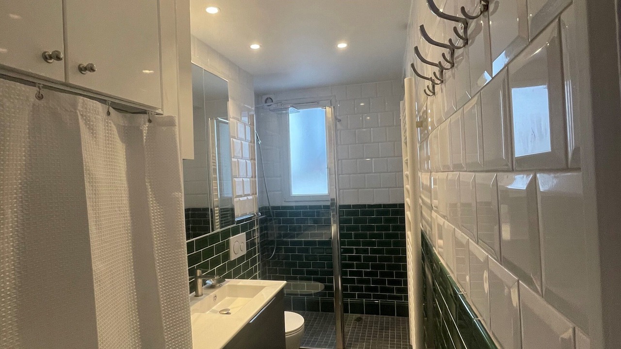 Photo of Bathroom in Pigalle