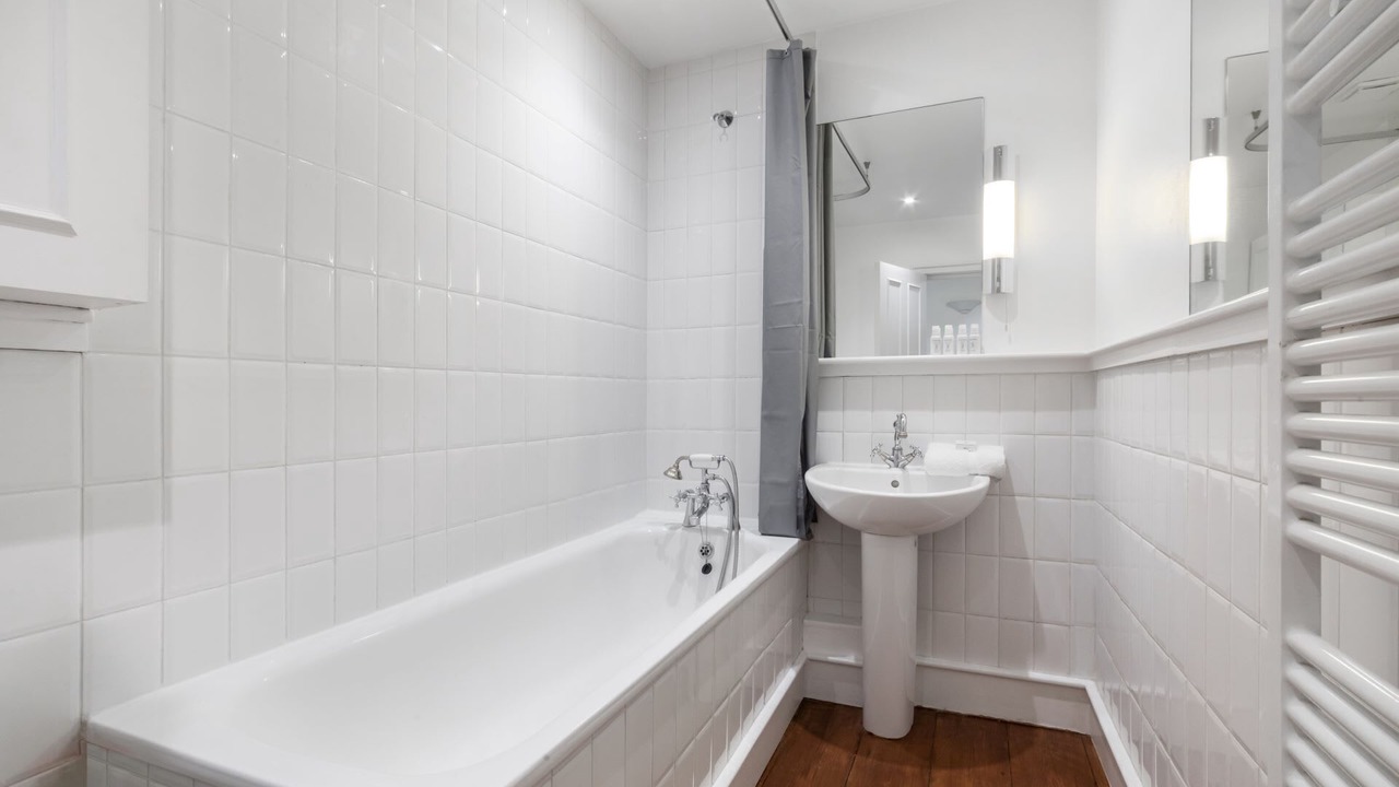Photo of Bathroom in Fitzrovia