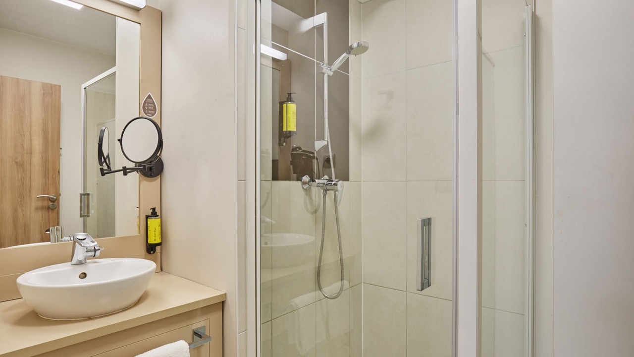 Photo of Bathroom in Centre Sud