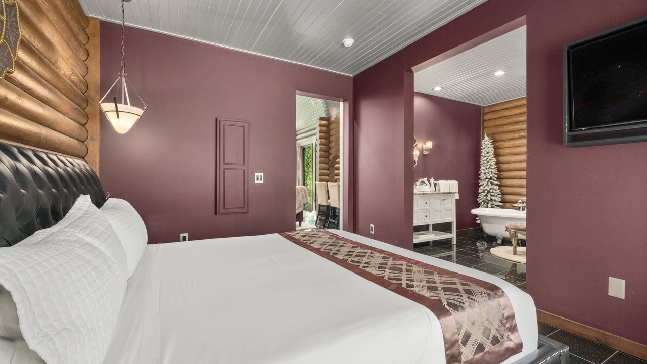 Photo of Bedroom in Logan