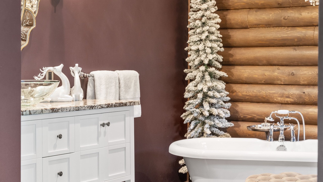 Photo of Bathroom in Logan