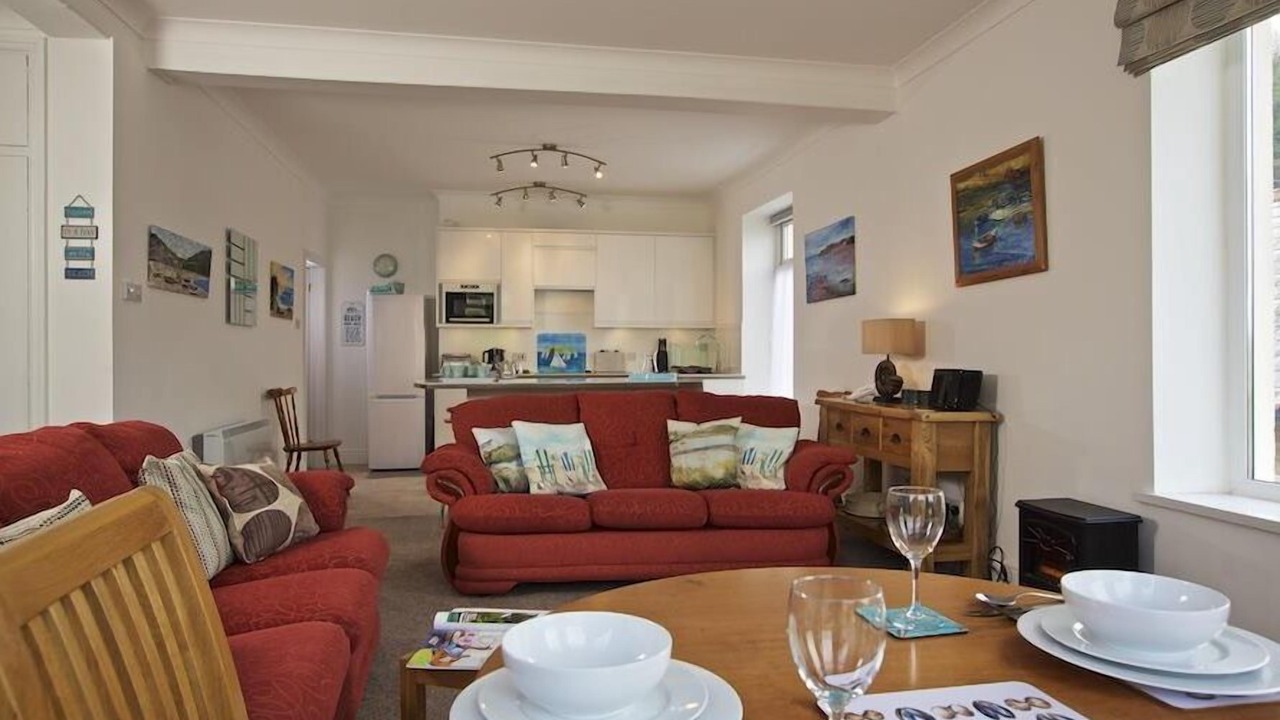 Photo of Livingroom in Hope-Cove