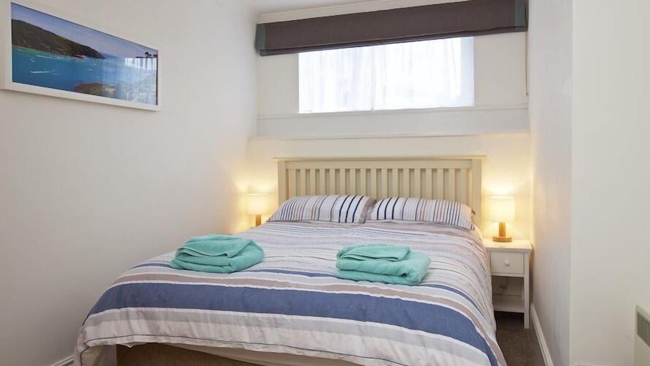 Photo of Bedroom in Hope-Cove