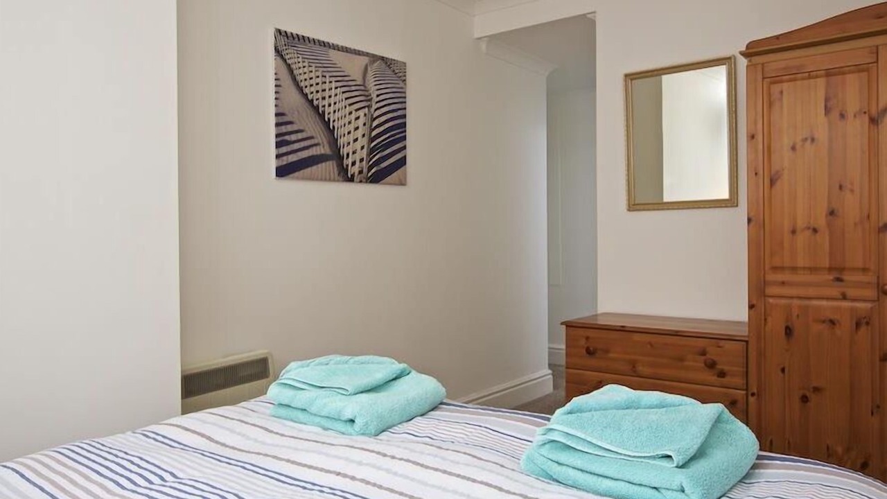 Photo of Bedroom in Hope-Cove