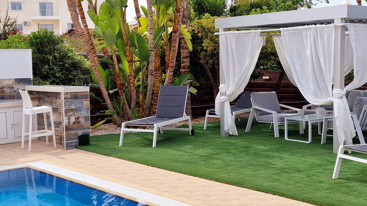 Photo of Outdoor in Pernera